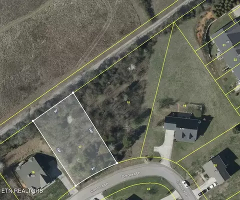 590 Cordova Ln, Lenoir City, TN 37771