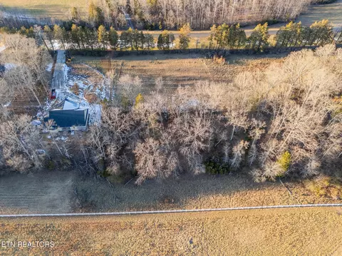 477 W Shore Dr, Rockwood, TN 37854