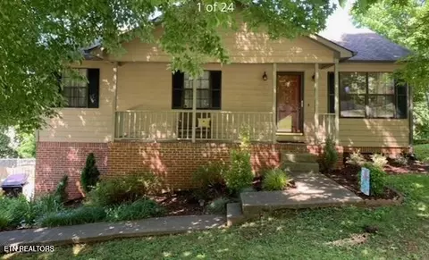 721 Shady Springs Ln, Knoxville, TN 37923