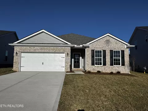 1639 Hickory Meadows Dr, Knoxville, TN 37932
