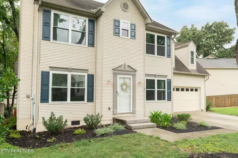 1105 Edenbridge Way, Knoxville, TN 37923