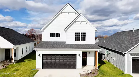 1527 Spring Berry Ln, Knoxville, TN 37924
