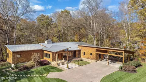 2385 E Gallaher Ferry Rd, Knoxville, TN 37932