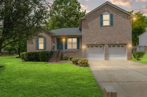 2505 Bayview Dr, Nashville, TN 37217