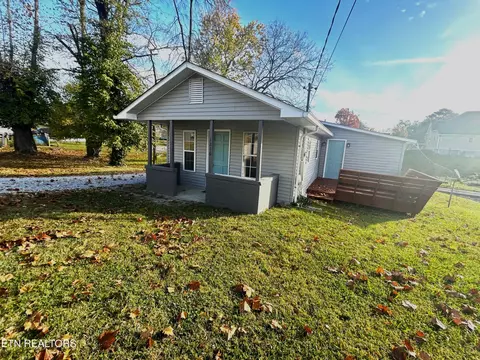 1216 Texas Ave, Knoxville, TN 37921