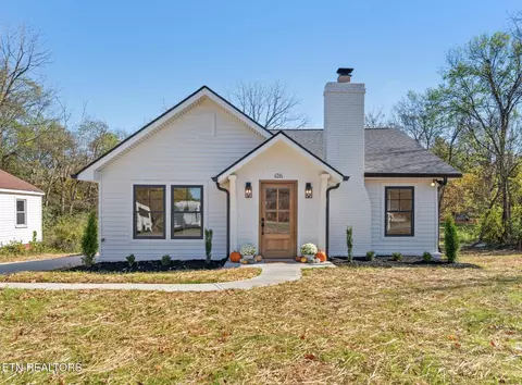 4314 Woodlawn Pike, Knoxville, TN 37920