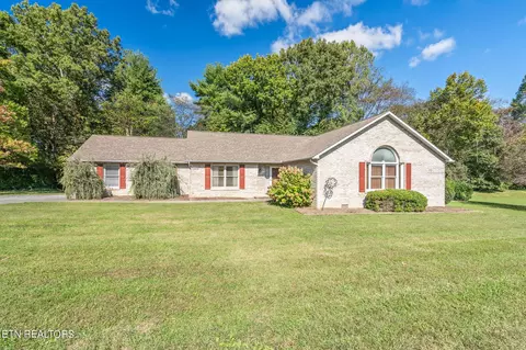 3529 Greywolfe Dr, Knoxville, TN 37921