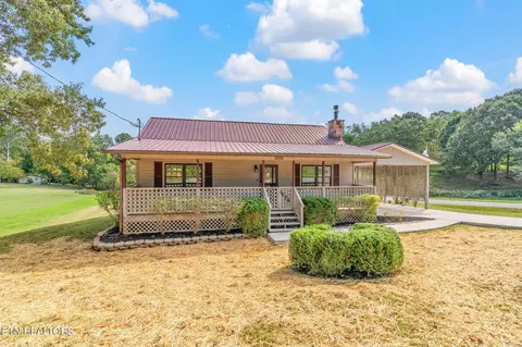 2404 Amanda Ln, Sevierville, TN 37876