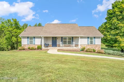 8909 Knowland Ln, Corryton, TN 37721