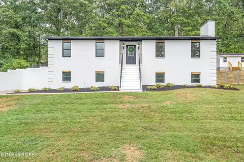 113 Clark Ln, Powell, TN 37849