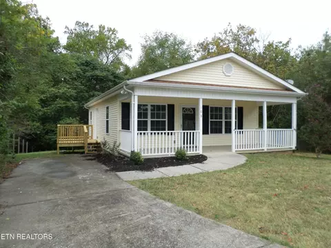 108 Jersey Ln, Oak Ridge, TN 37830