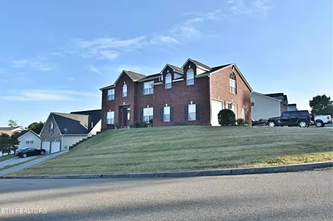 7500 Misty View Ln, Knoxville, TN 37931