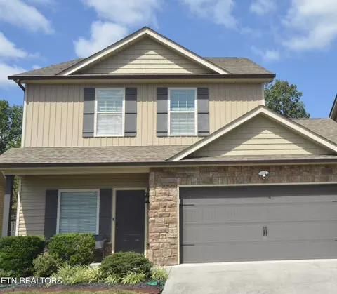 2719 Silent Springs Ln, Knoxville, TN 37931