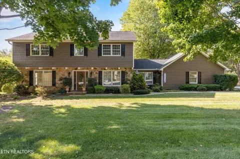 11016 Flotilla Dr, Knoxville, TN 37934