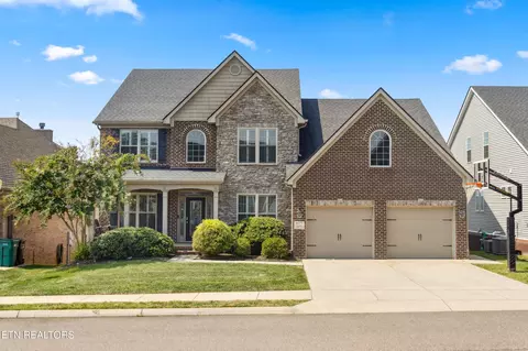 2577 Timber Highlands Ln, Knoxville, TN 37932