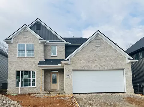 8602 Yellow Aster Rd, Knoxville, TN 37931
