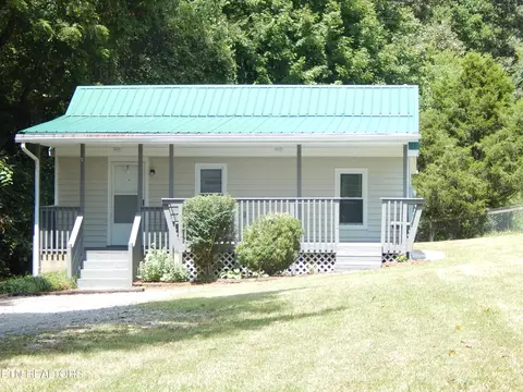 111 Tansy Ln, Knoxville, TN 37918
