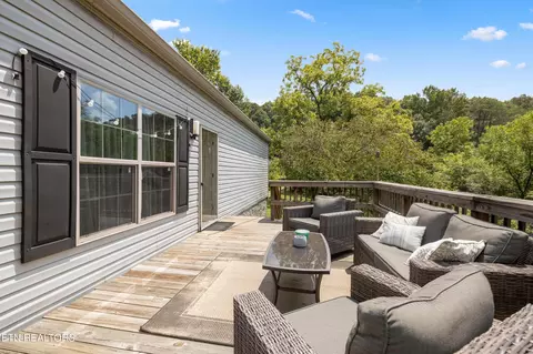 711 Gamble Dr, Heiskell, TN 37754 photo 8