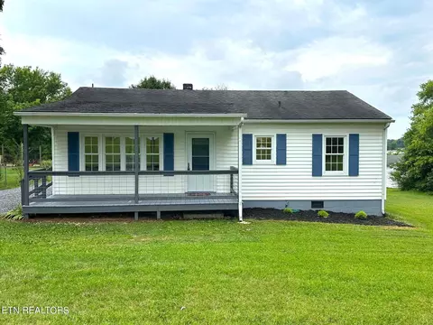 2833 Wilkinson Pike, Maryville, TN 37803