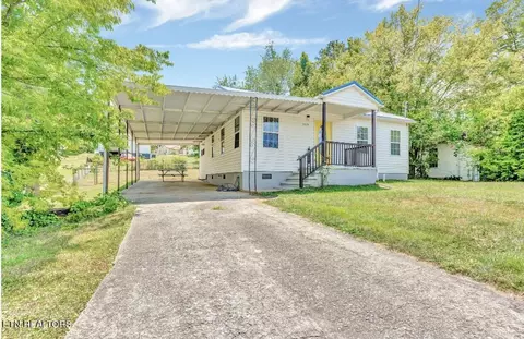 309 Carroll Dr, Harriman, TN 37748