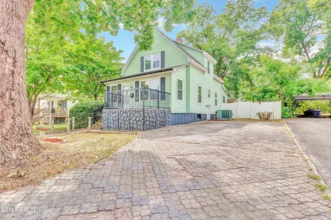 345 Telford St, Alcoa, TN 37701