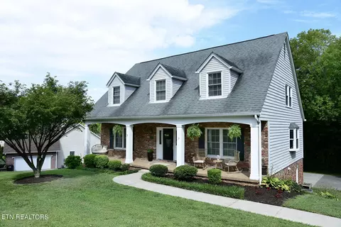 105 Tate Pt, Knoxville, TN 37923