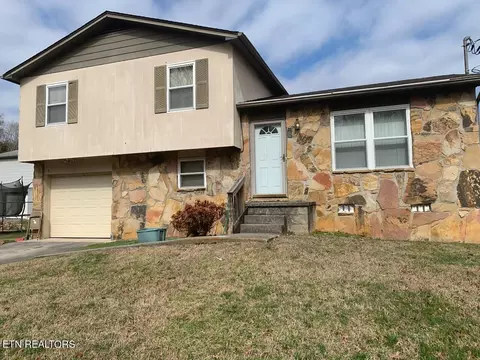 3907 Vienna Dr, Knoxville, TN 37912