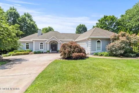 7049 Lake Bluff Ct, Knoxville, TN 37920