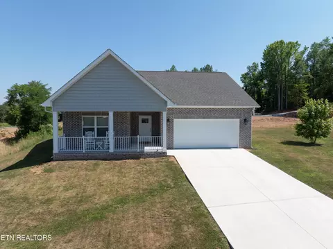 157 Cornerstone Cir, Clinton, TN 37716