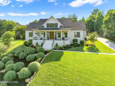 607 Fox Dale Ln, Knoxville, TN 37934