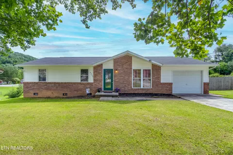 6927 Maize Dr, Knoxville, TN 37918