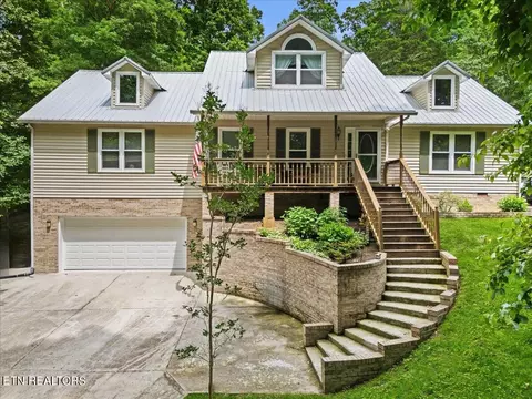 870 Lake City Hwy, Clinton, TN 37716