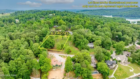 1623 Deerfield Way, La Follette, TN 37766