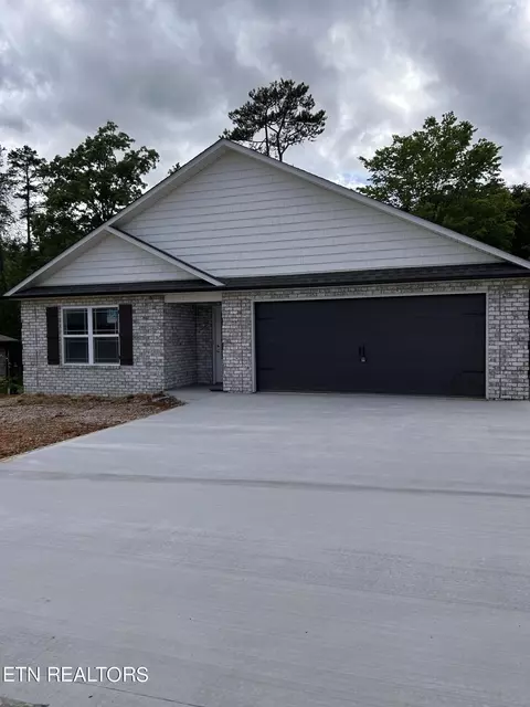5013 Cuperto Ln, Knoxville, TN 37918