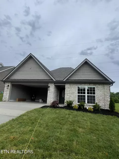 3877 Doral Dr, Maryville, TN 37801