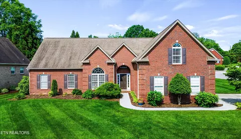 12500 Oakborough Ln, Knoxville, TN 37922