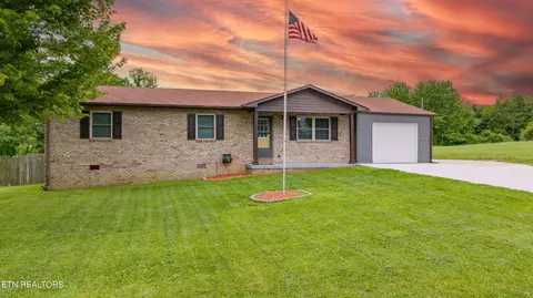 334 Whittenburg Rd, Crossville, TN 38571