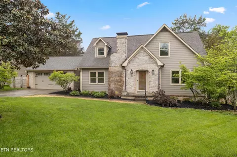 7628 Westdale Dr, Knoxville, TN 37909
