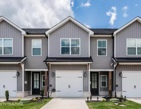 4867 Ancient Glacier Ln, Knoxville, TN 37918