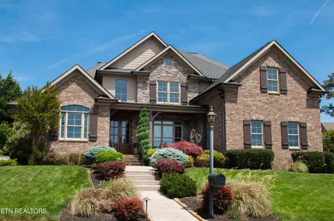 1216 Charlottesville Blvd, Knoxville, TN 37922