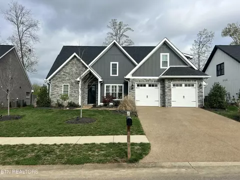 439 Ironwood Ln, Loudon, TN 37774