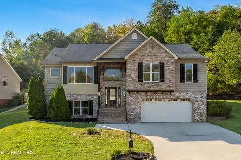 10709 Meriwether Ln, Knoxville, TN 37934