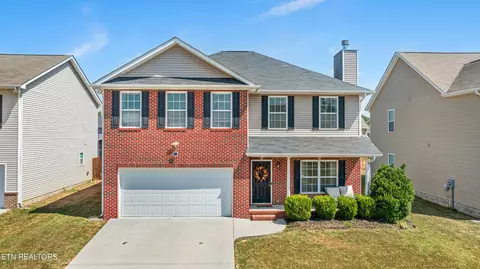 2222 Hatties Place Rd, Knoxville, TN 37931