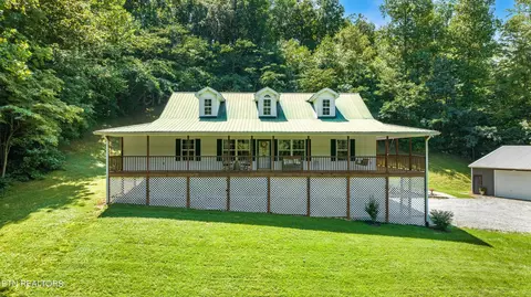 939 Park Ln, Andersonville, TN 37705
