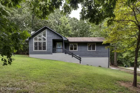 2842 Cansler Dr, Maryville, TN 37801