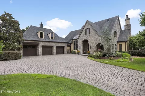 1618 Westland Lakes Way, Knoxville, TN 37922