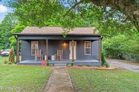 306 Rose Hill Dr, La Follette, TN 37766