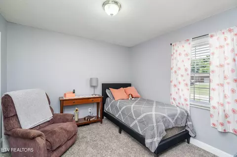 7504 John Rd, Corryton, TN 37721 photo 17