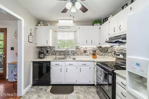 7504 John Rd, Corryton, TN 37721 photo 12