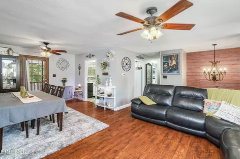 7504 John Rd, Corryton, TN 37721 photo 9